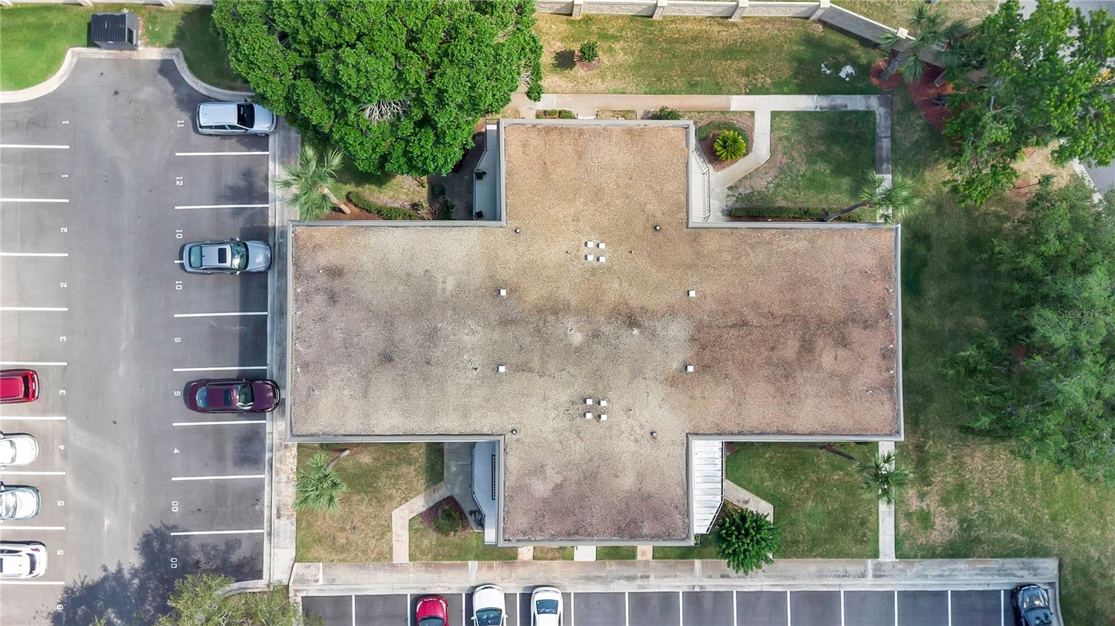 WINDTREE GARDENS CONDO PH 01 - Residential