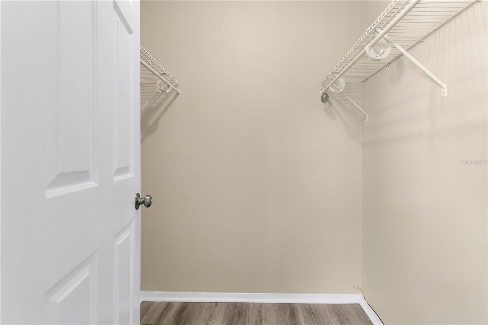 WINDTREE GARDENS CONDO PH 01 - Residential