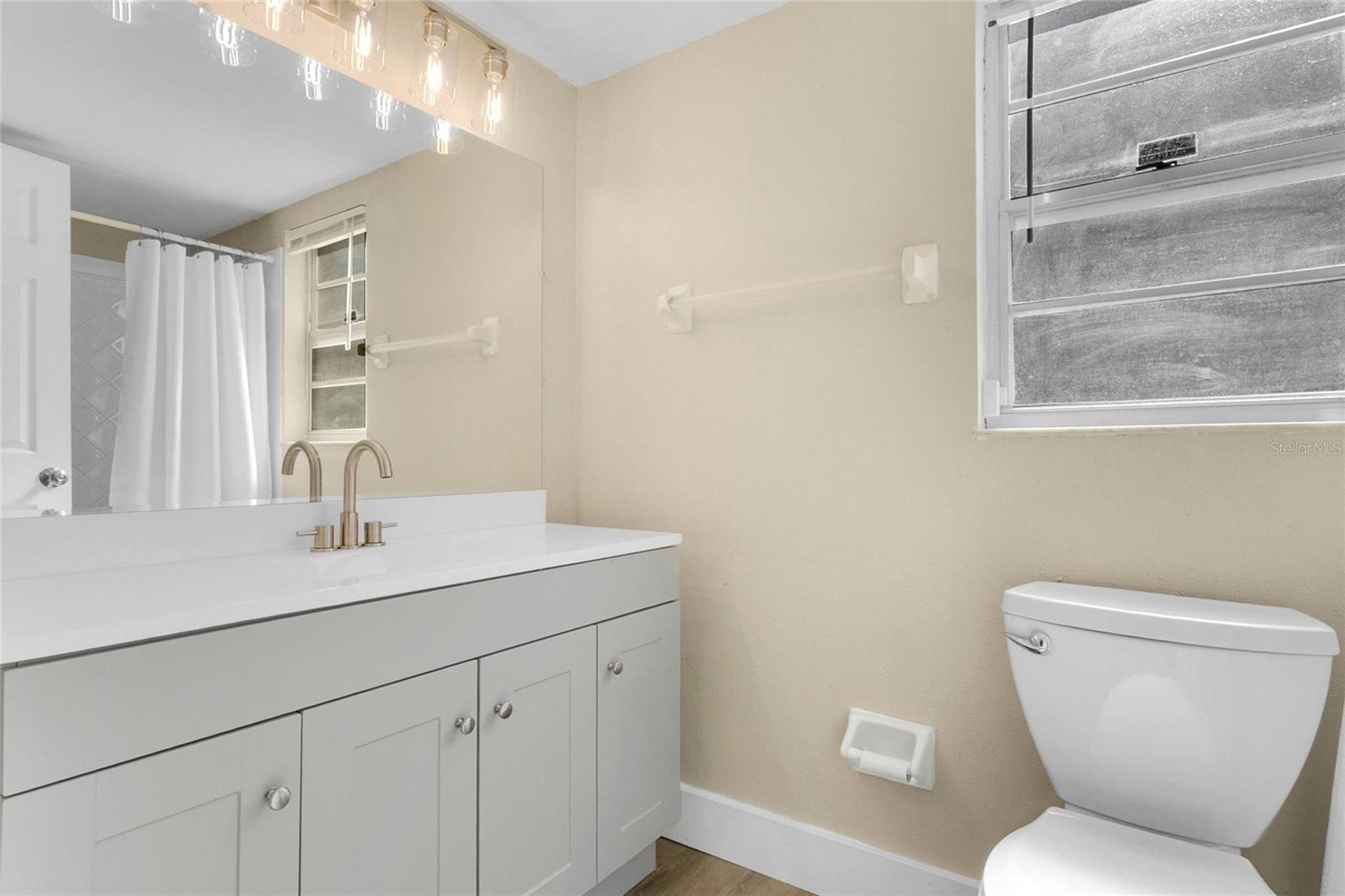 WINDTREE GARDENS CONDO PH 01 - Residential