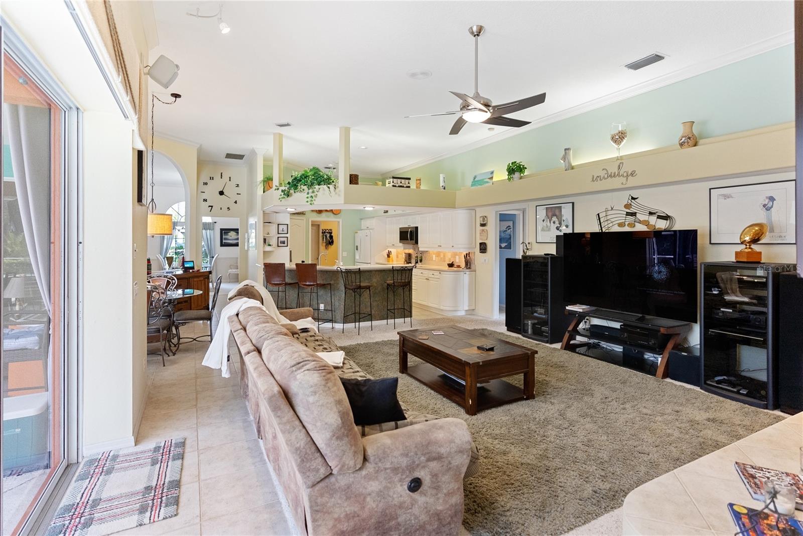 8628 WOODBRIAR DRIVE