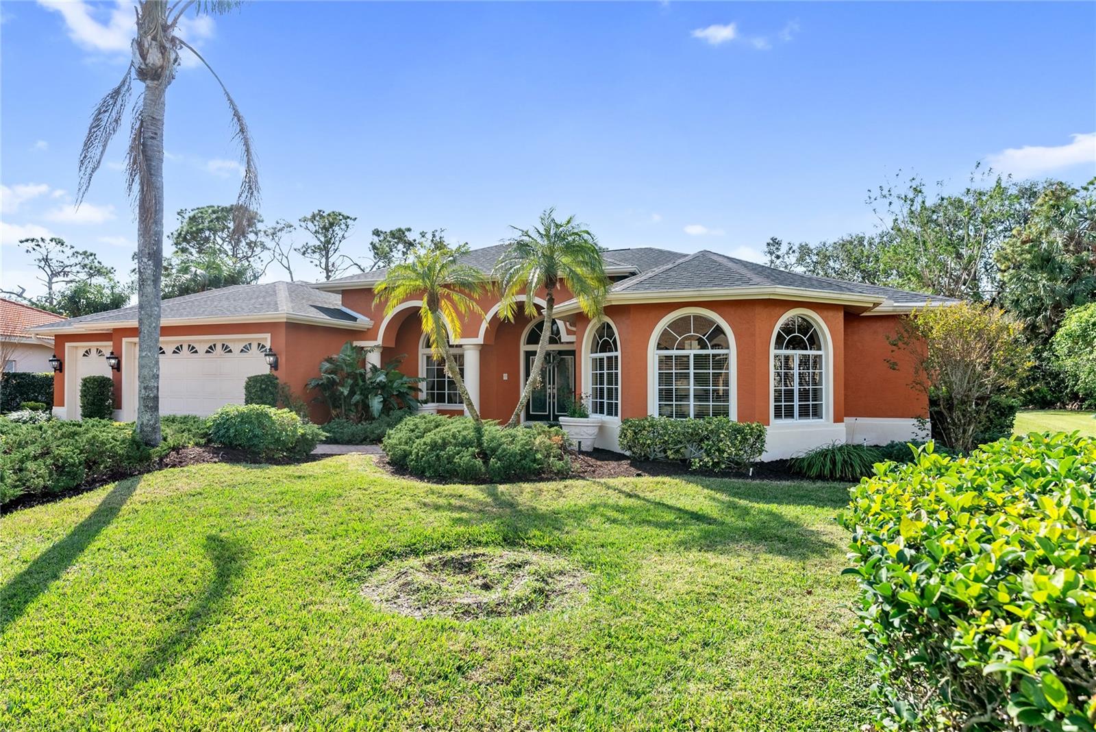 8628 WOODBRIAR DRIVE