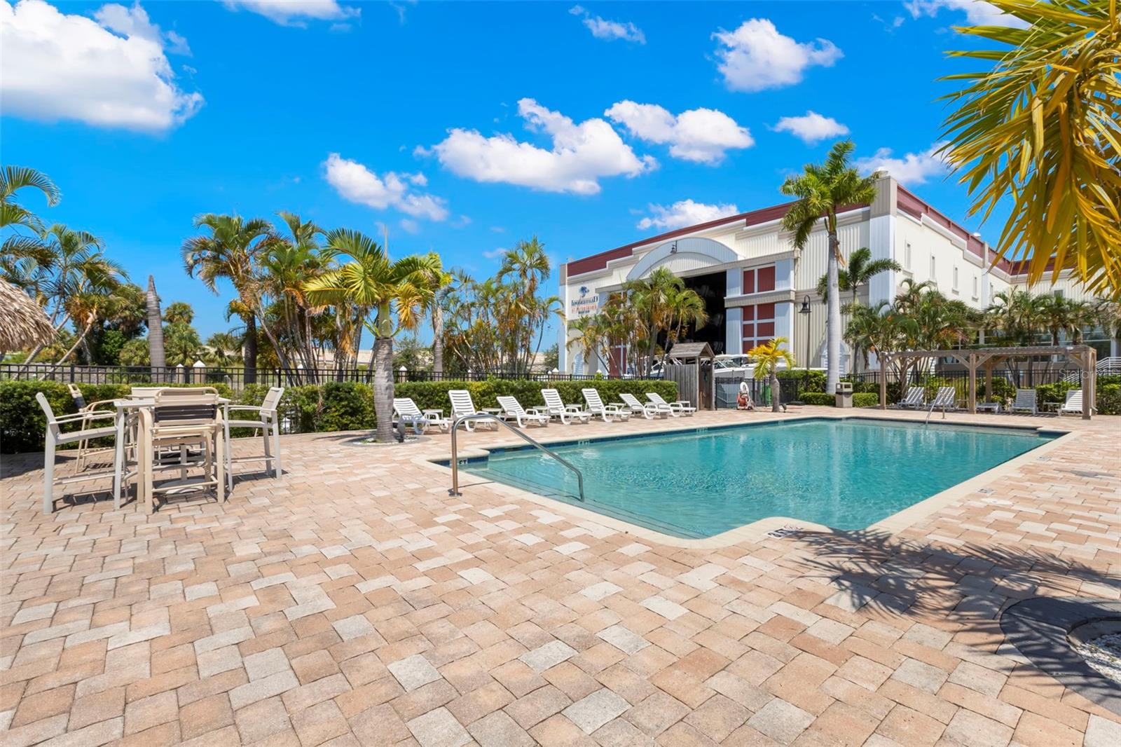 COVE AT LOGGERHEAD MARINA - Residential
