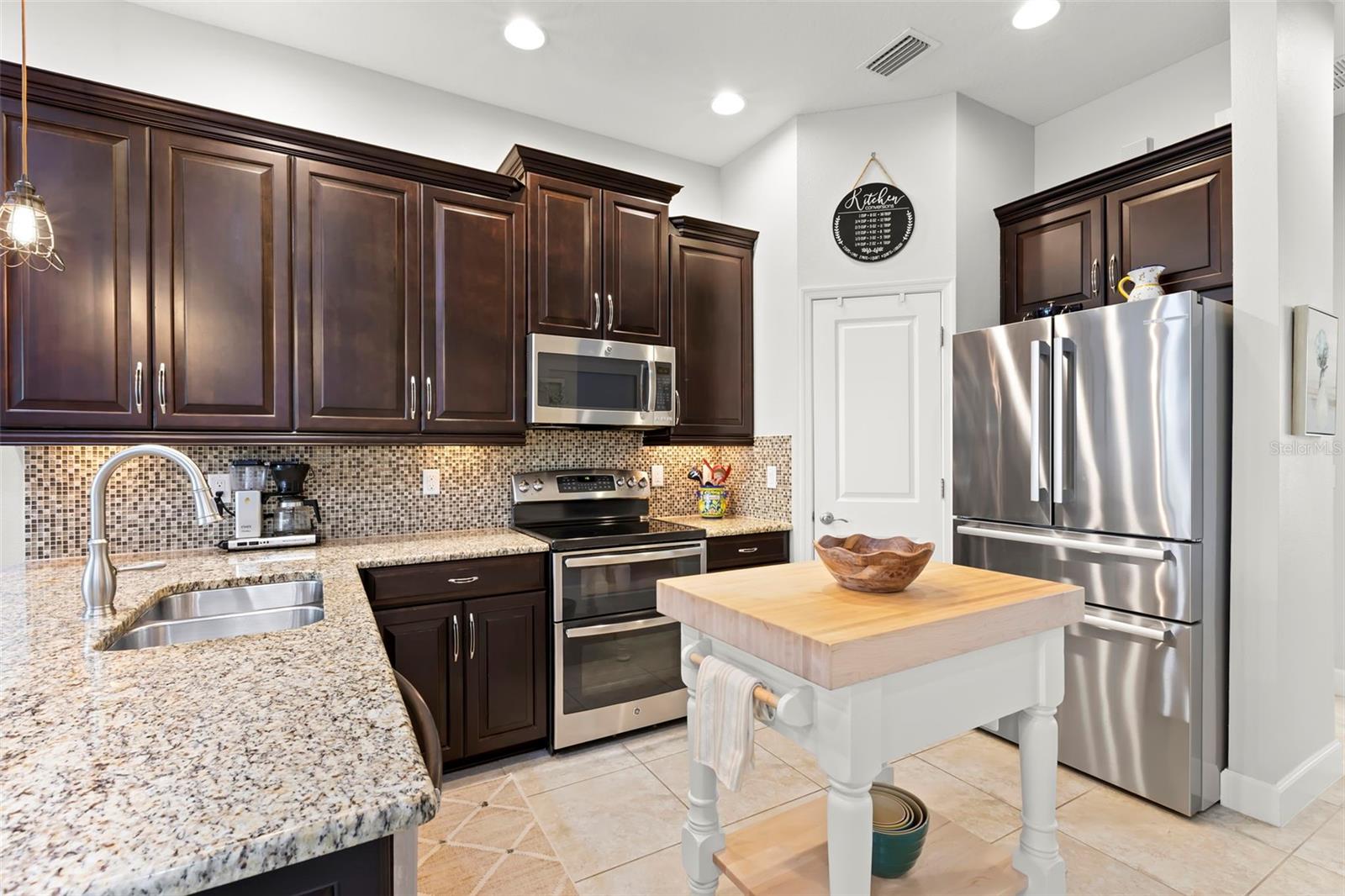 COVE AT LOGGERHEAD MARINA - Residential