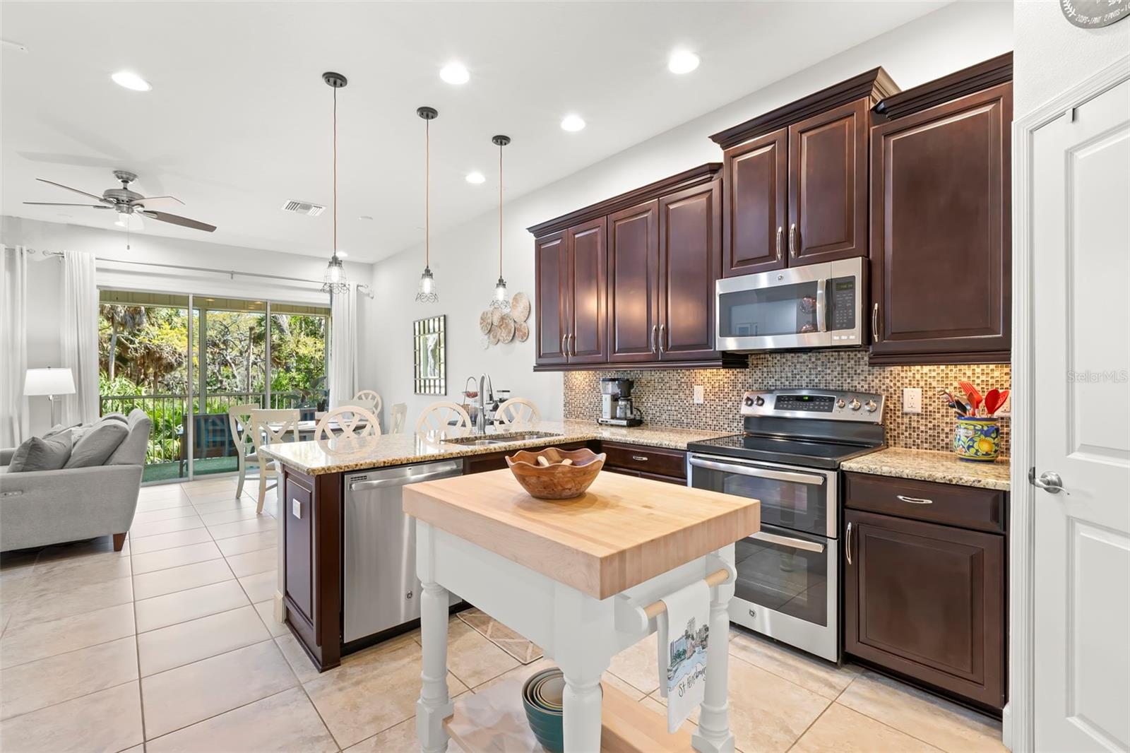 COVE AT LOGGERHEAD MARINA - Residential