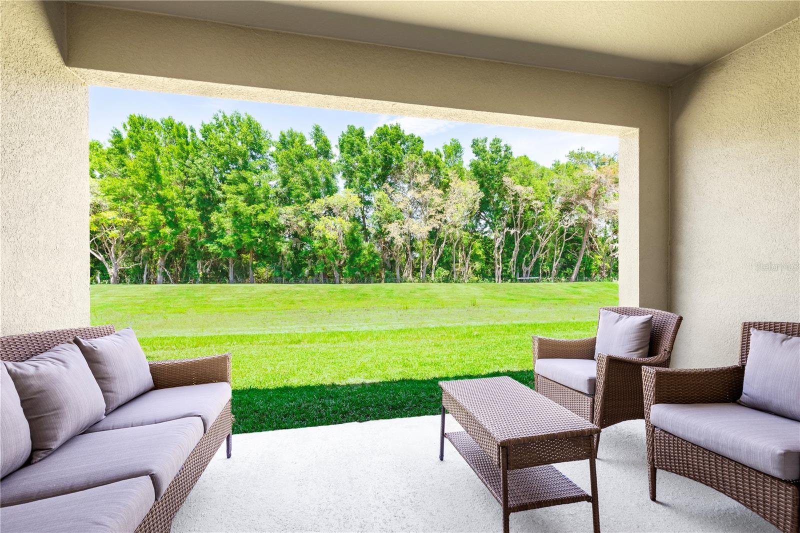 HAMMOCK OAKS VILLAS - Residential