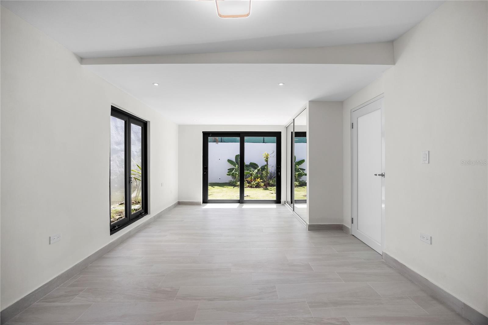 DORADO DEL MAR - Residential