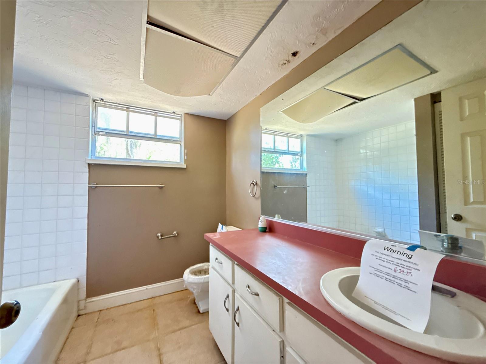 FOX CREEK ACRES - Residential