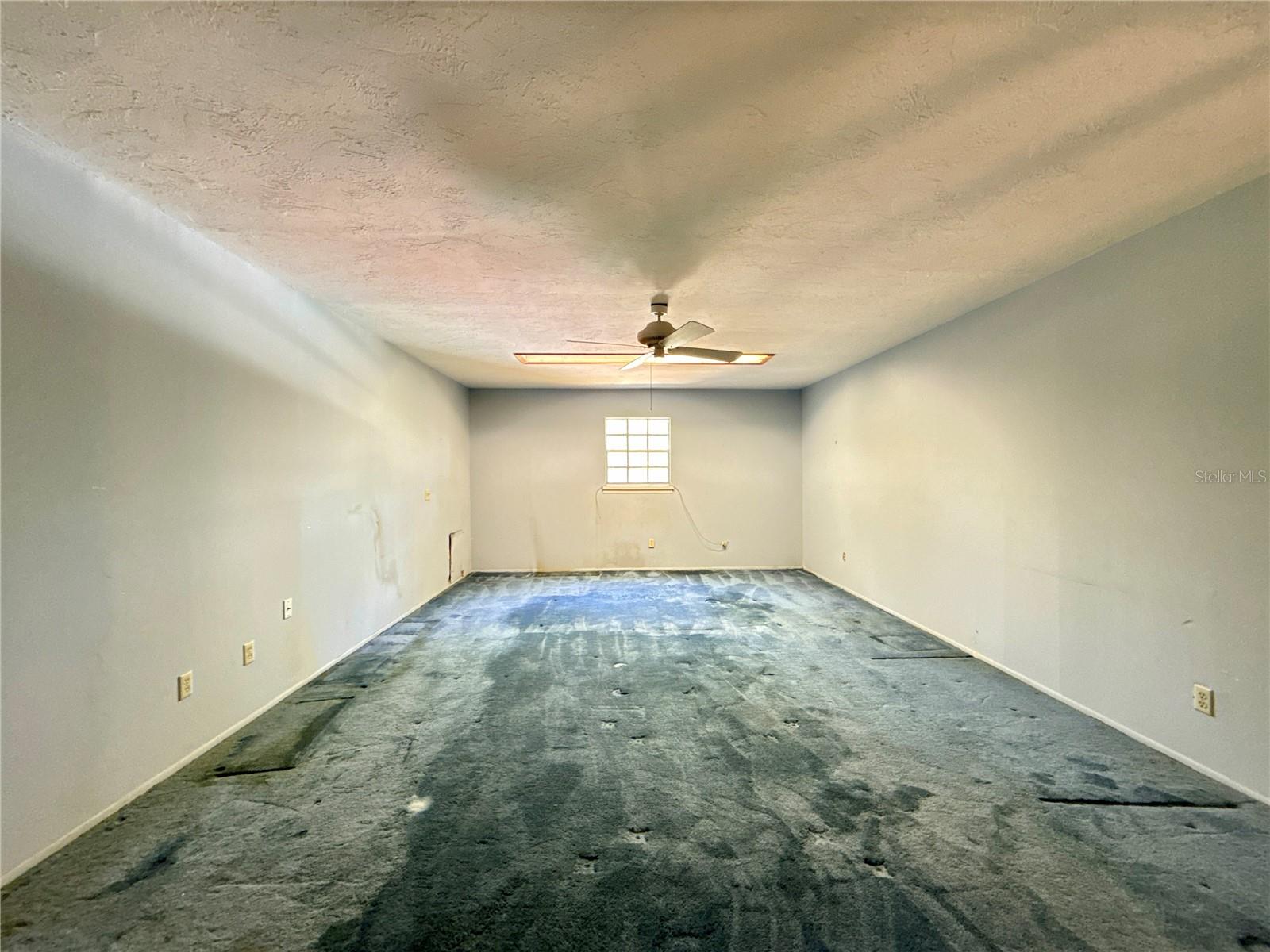 FOX CREEK ACRES - Residential