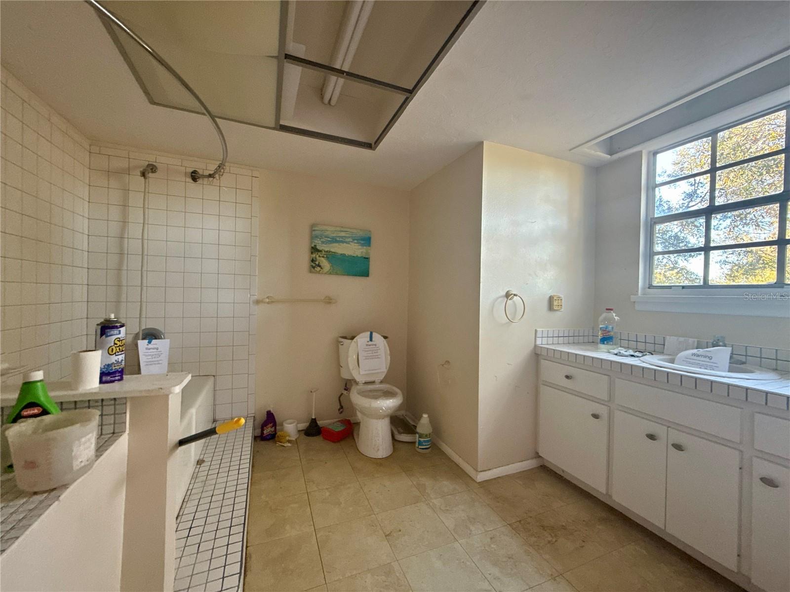 FOX CREEK ACRES - Residential