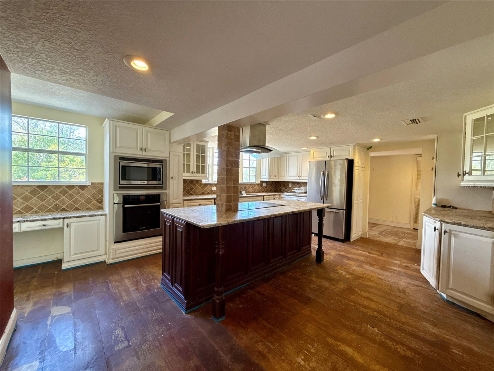 FOX CREEK ACRES - Residential