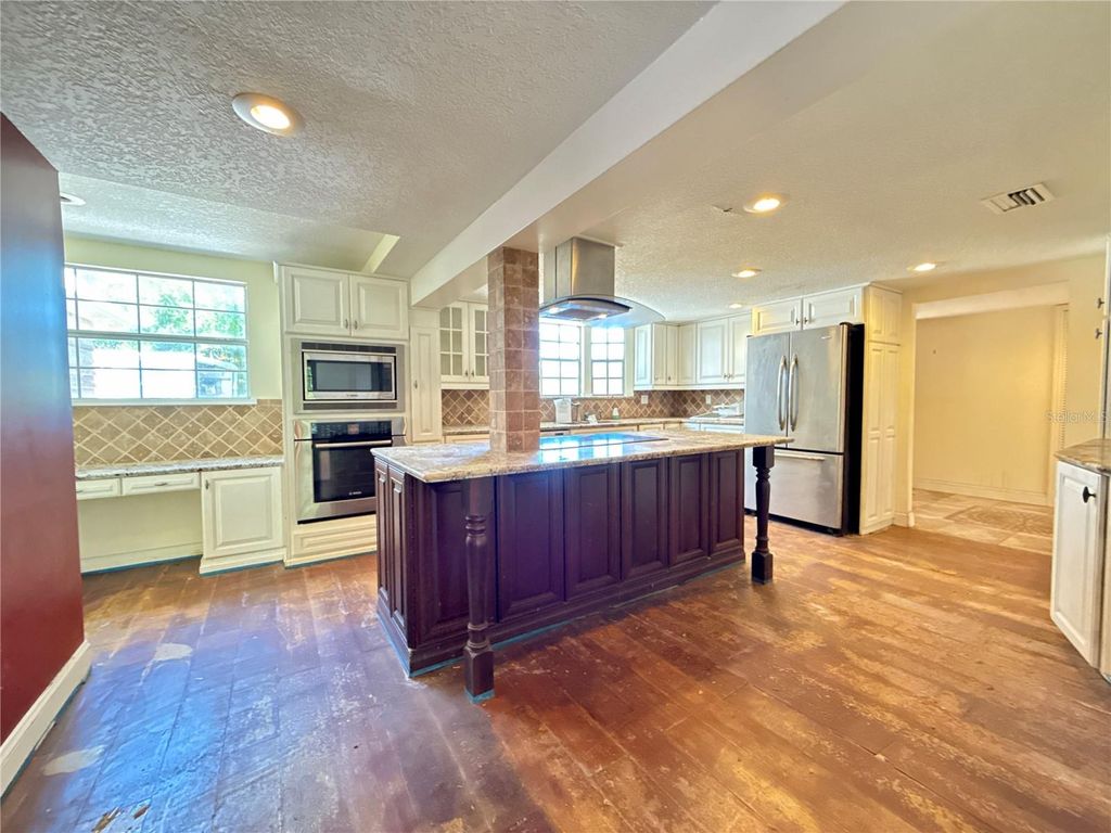 Photo of 7156 Wilderness Lane, Sarasota, FL 34240 (MLS # TB8461141)