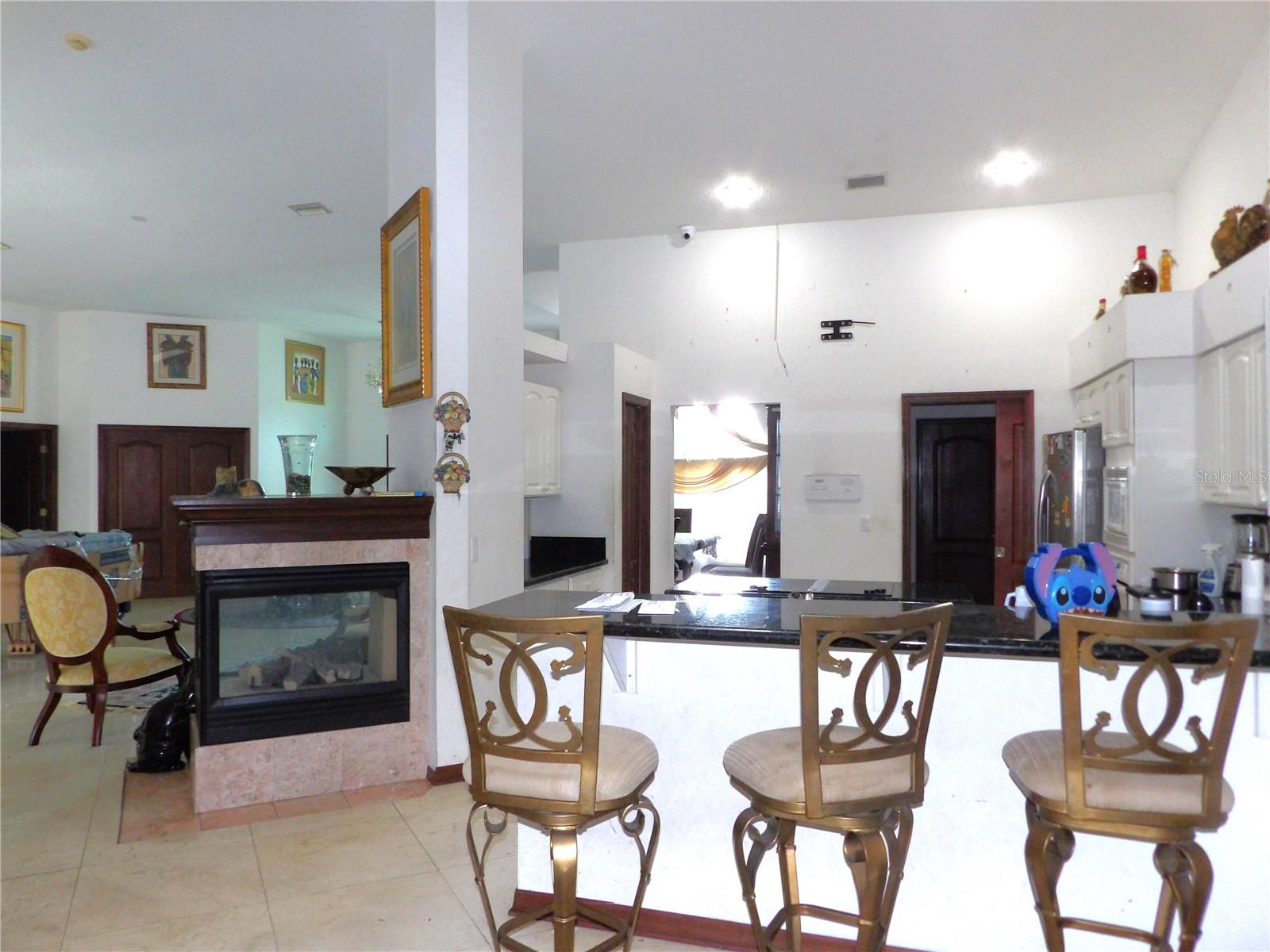 HAMPSHIRE HILLS - Residential