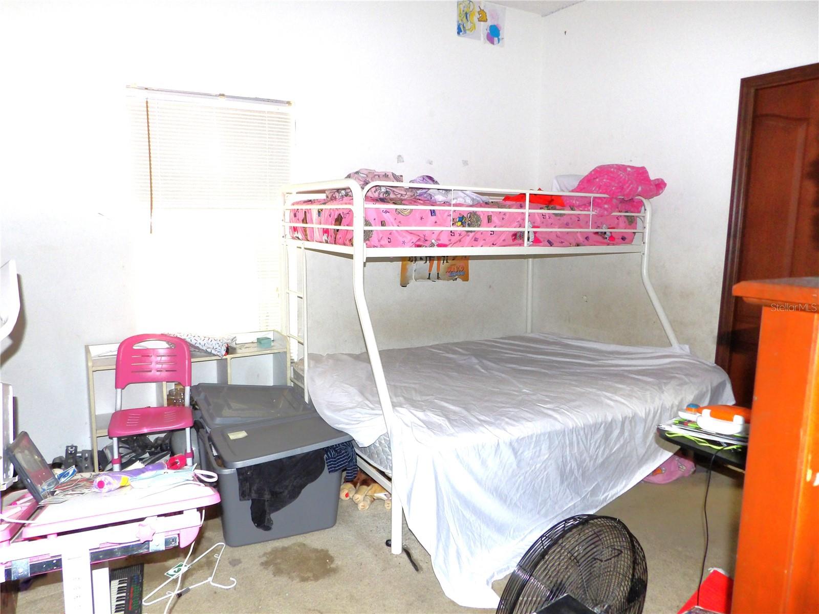 HAMPSHIRE HILLS - Residential