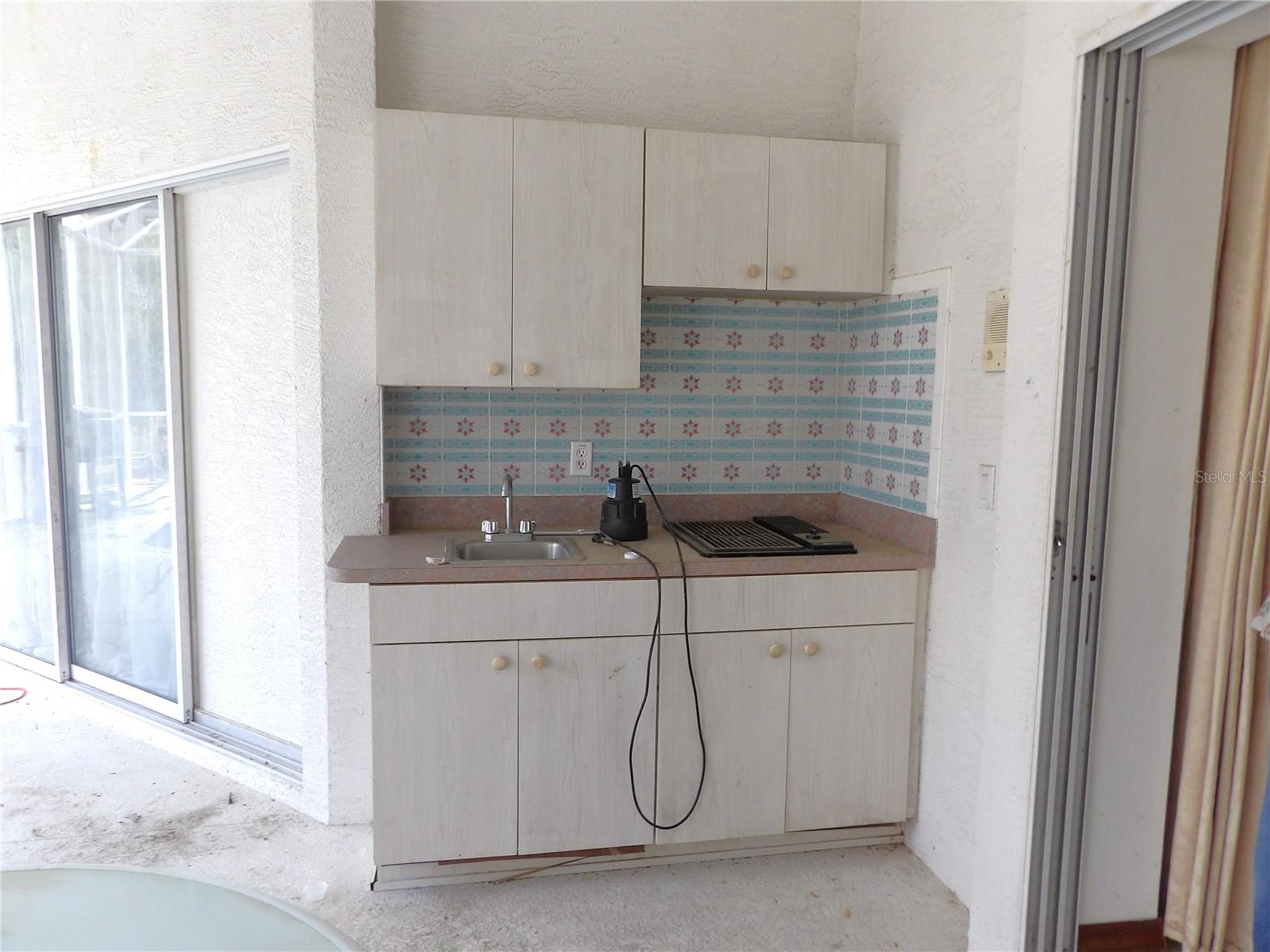 HAMPSHIRE HILLS - Residential