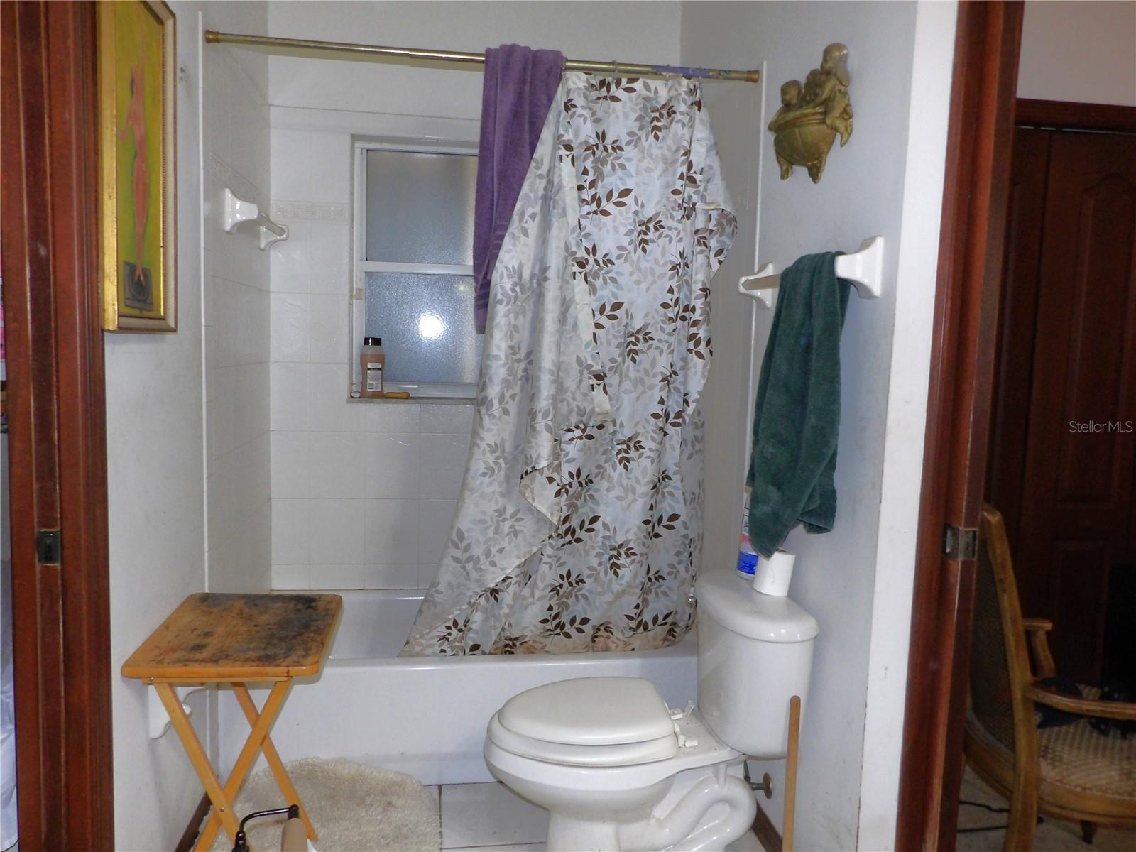 HAMPSHIRE HILLS - Residential