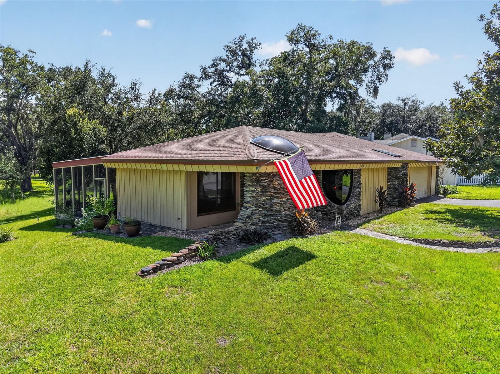2314 HILLSIDE DRIVE
