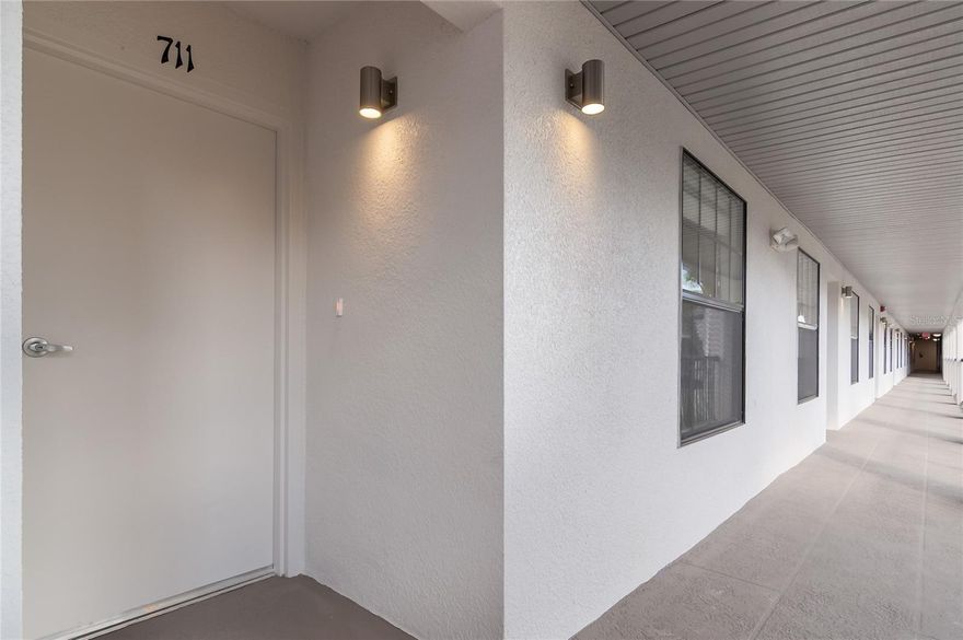 AMAZING INVESTMENT OPPORTUNITY AT PALM SQUARE CONDOMINIUMS. RECENTLY REMODELED AND WELL MAINTAINED UNIT, RENTED TO LONG-TERM TENANTS. LARGE TWO BEDROOM TWO BATHROOMS LAYOUT, GRANITE COUNTERTOPS AND STAINLESS STILL APPLIANCES. ENJOY THE COMMUNITIES POOL & FITNESS CENTER. GREAT LOCATION IN ORLANDO! VERY CLOSE TO MCO INTERNATIONAL AIRPORT, DOWNTOWN ORLANDO & FLORIDA MALL.