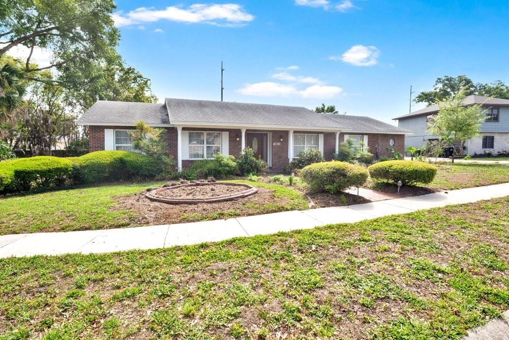 LAKE HOLDEN GROVE - Residential