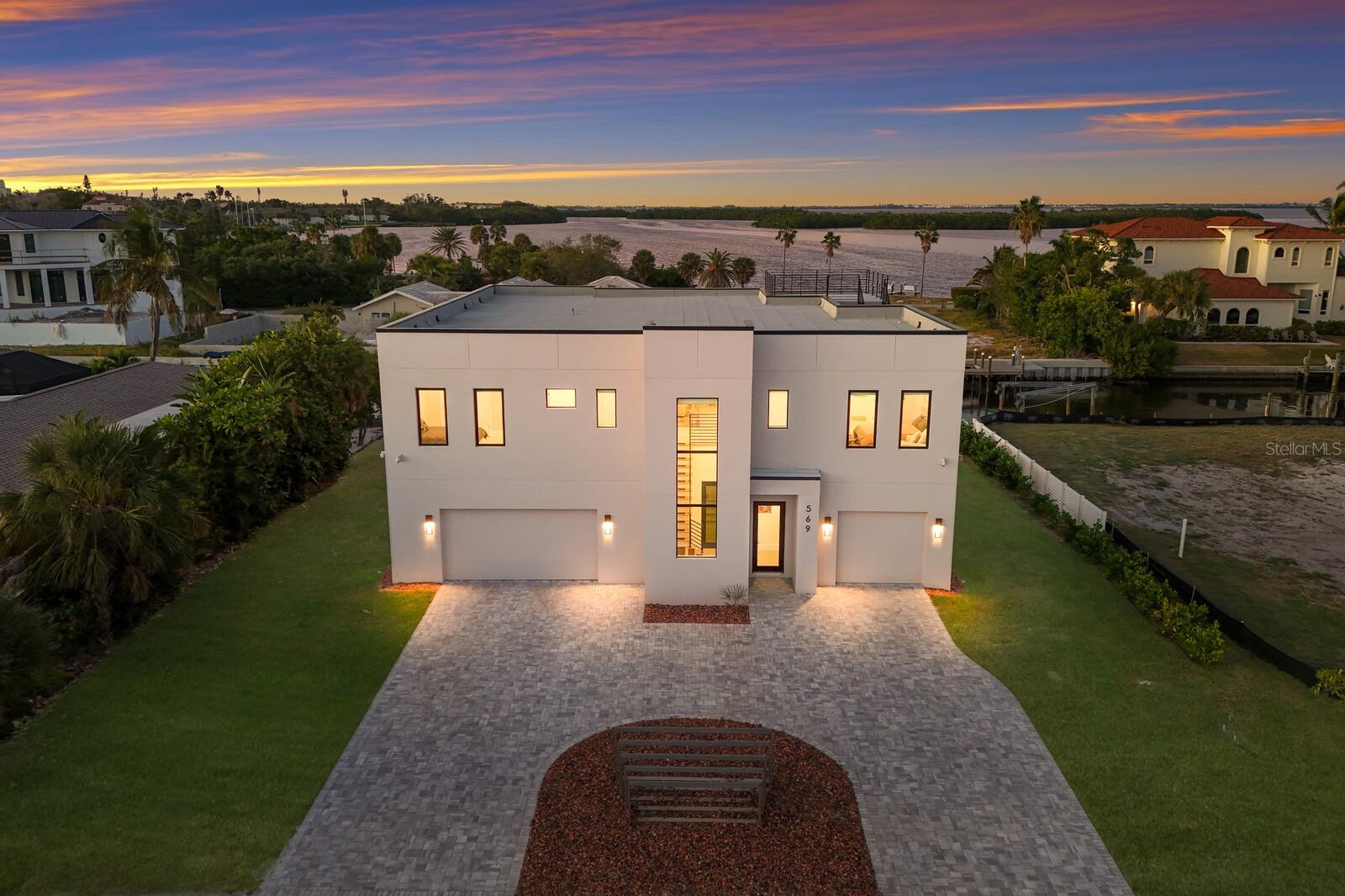 LONGBOAT KEY ESTATES - Residential