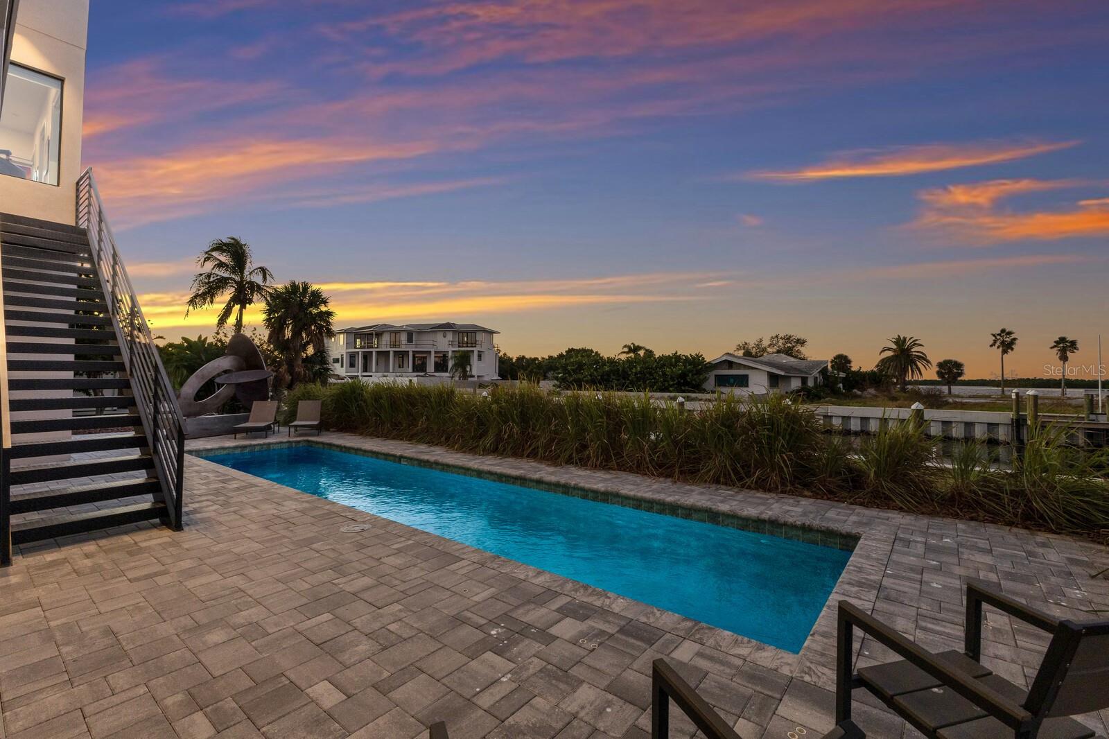 LONGBOAT KEY ESTATES - Residential