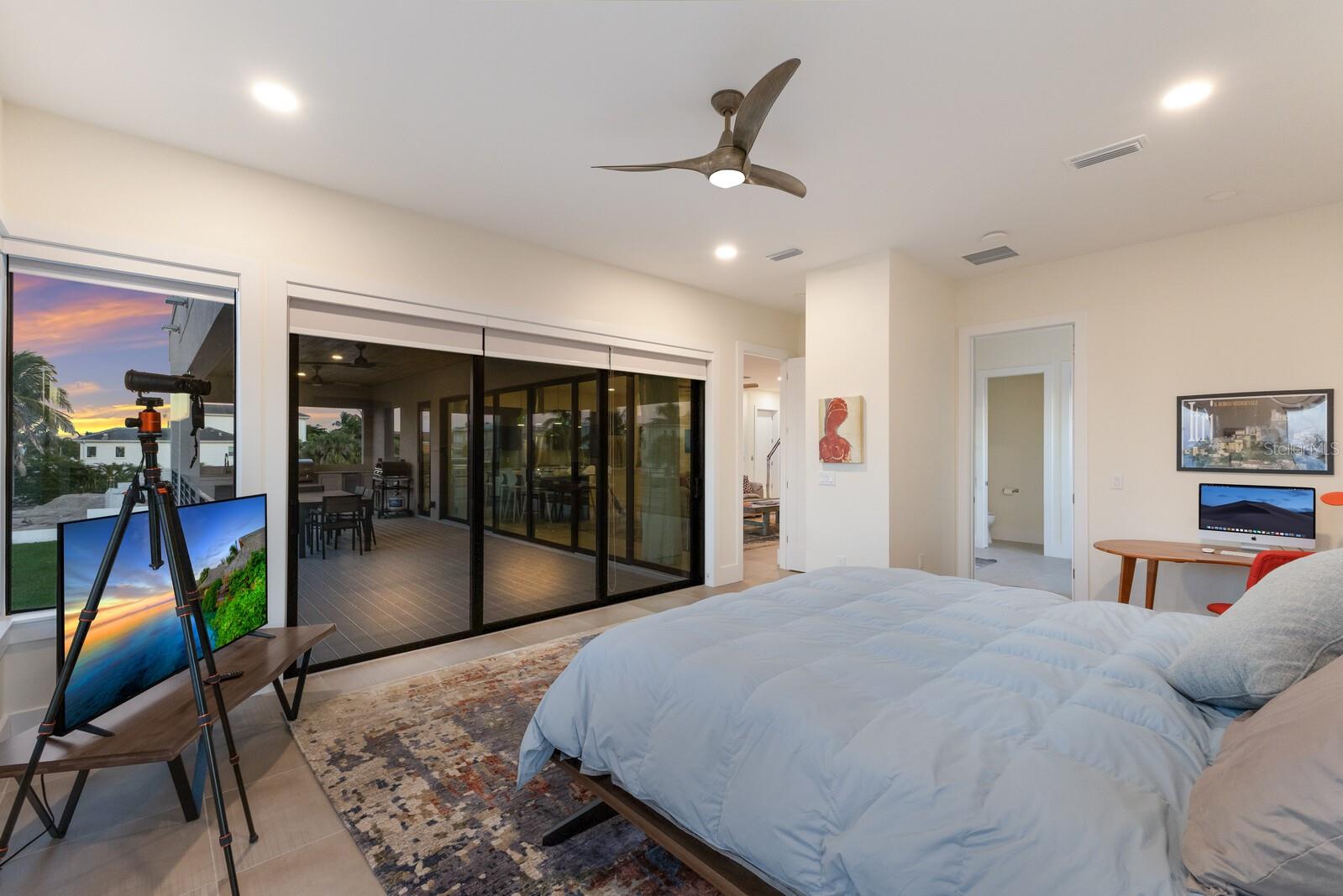 LONGBOAT KEY ESTATES - Residential