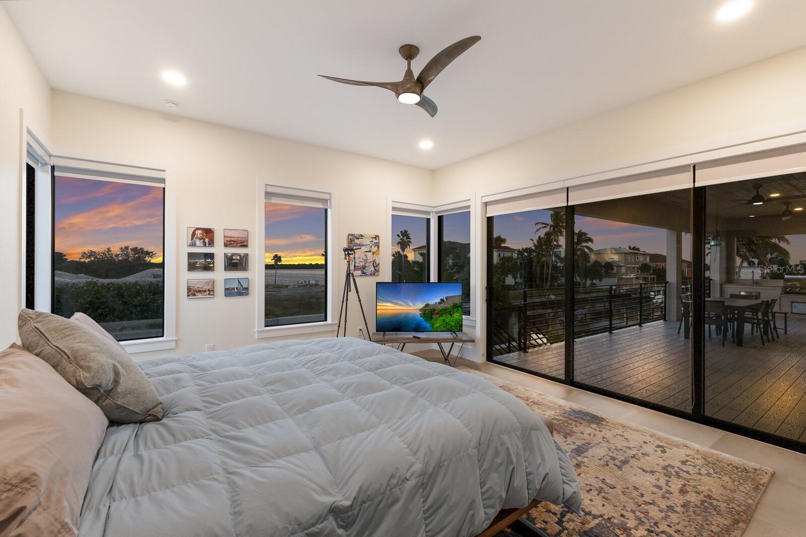 LONGBOAT KEY ESTATES - Residential