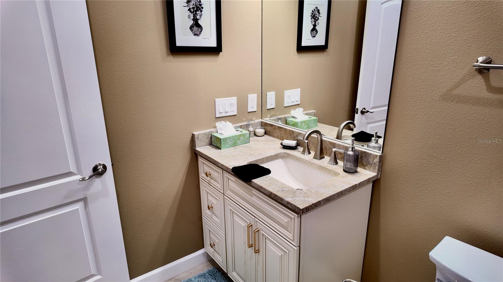 BARWICKS OF NEW MEMPHIS - Residential