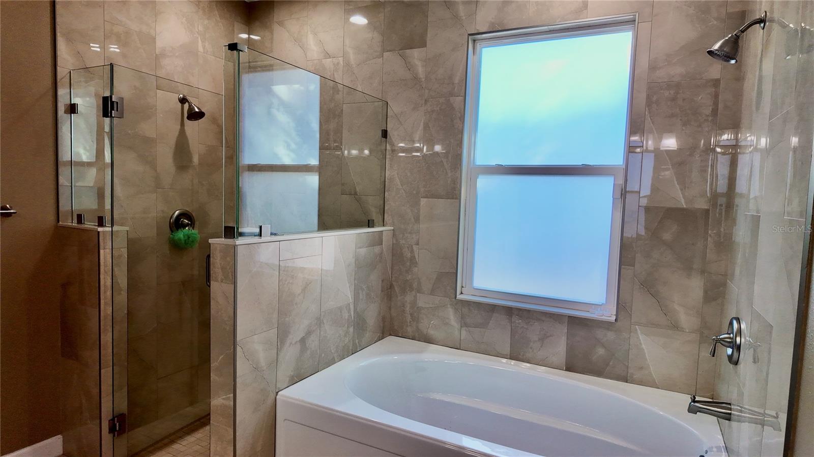 BARWICKS OF NEW MEMPHIS - Residential