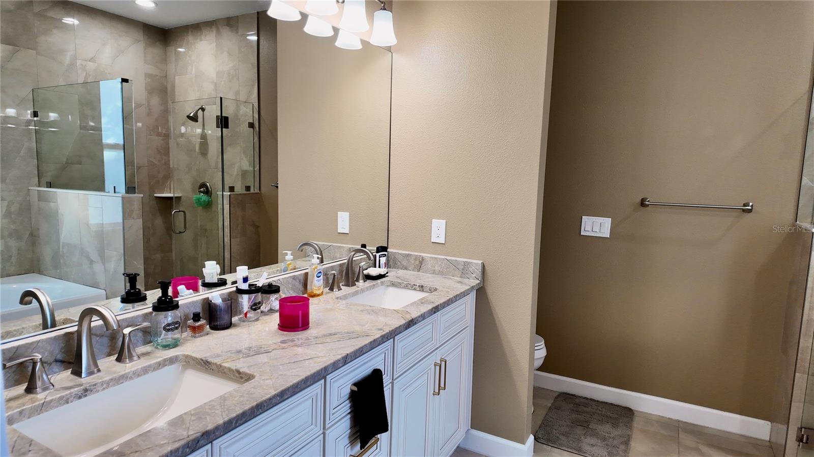 BARWICKS OF NEW MEMPHIS - Residential