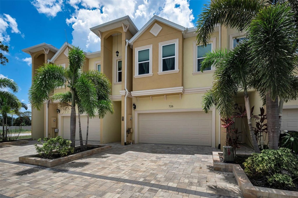 Photo of 726 Grand Cypress Lane, Tarpon Springs, FL 34689 (MLS # TB8526131)