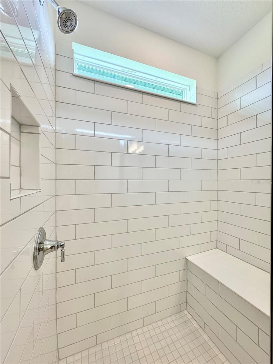 STONE CRK BY DEL WEBB SUNDANCE - Residential