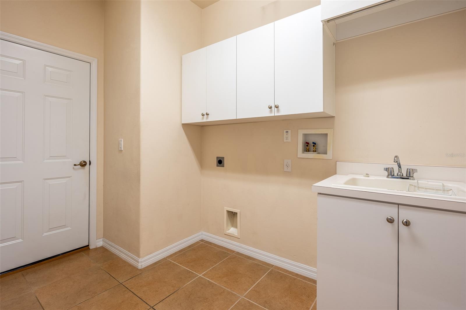 Venetian Bay Ph 1B Unit 01 - Residential