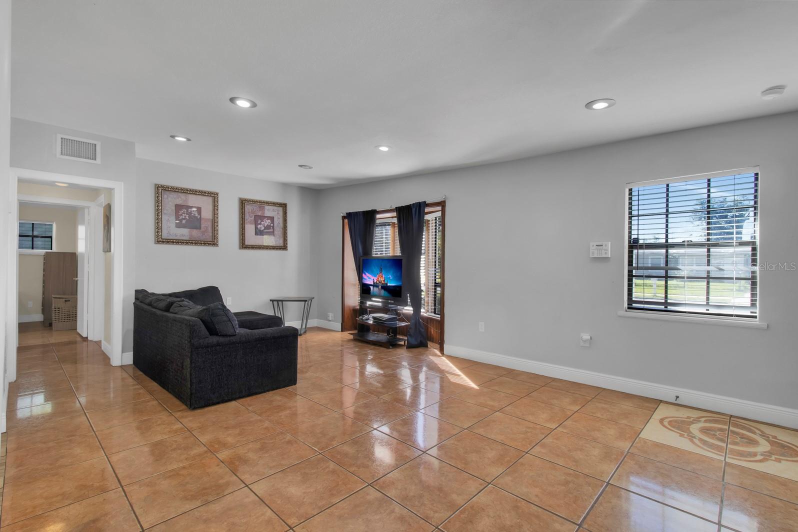 11531 CAMERON STREET