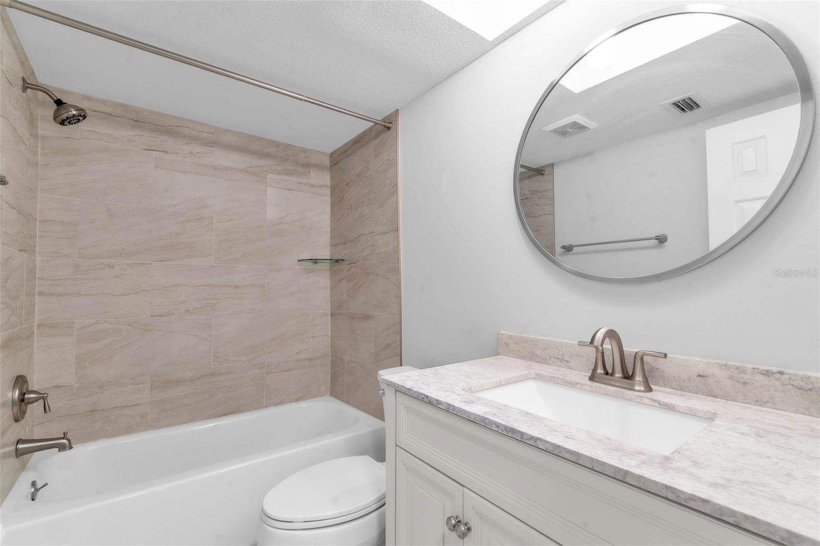 EAST LAKE WOODLANDS CLUSTER HOMES - Residential