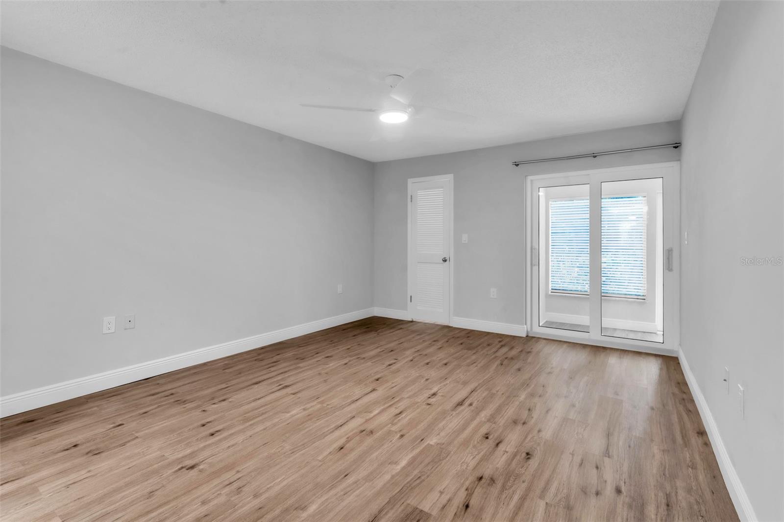 EAST LAKE WOODLANDS CLUSTER HOMES - Residential