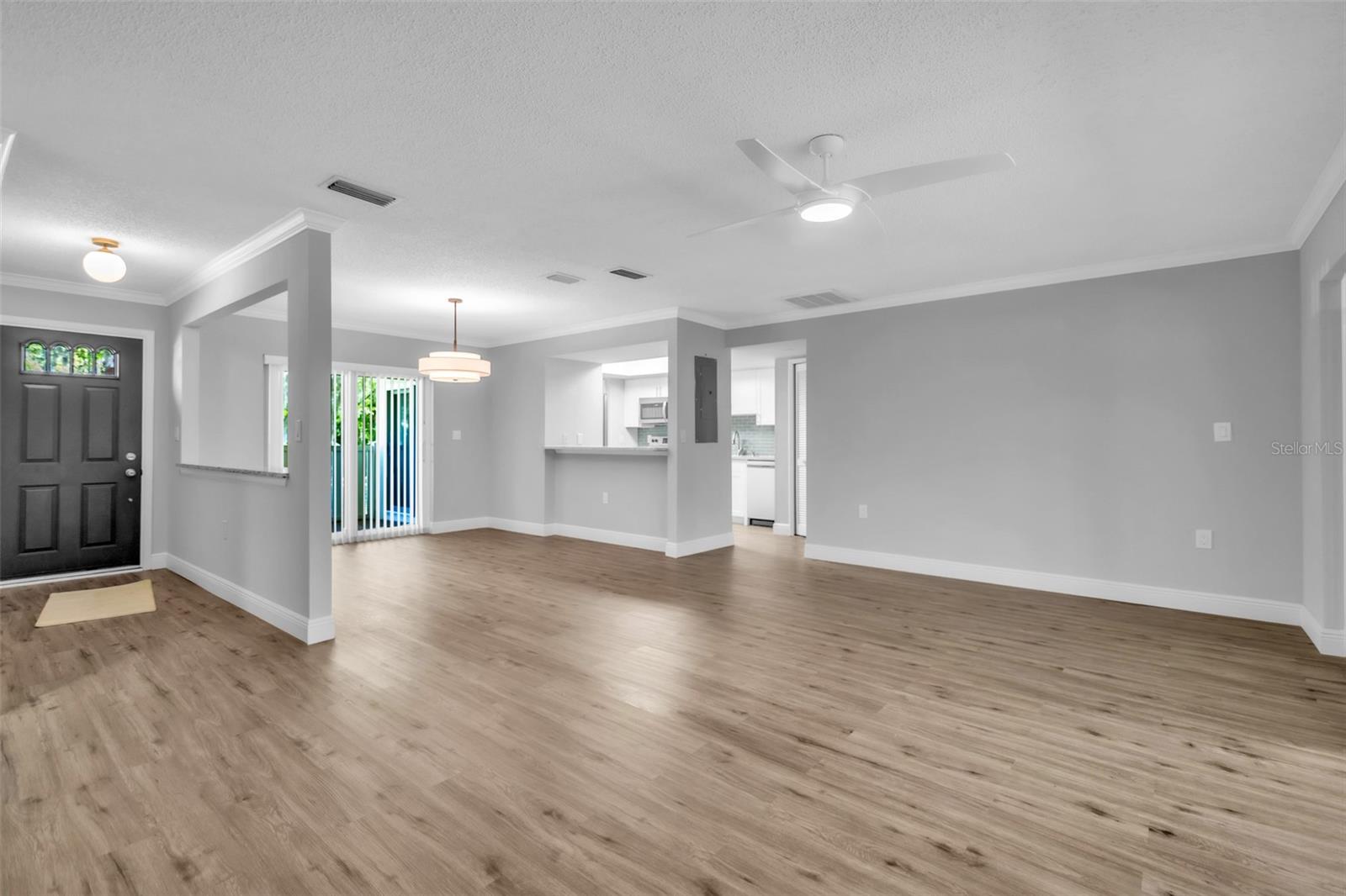 EAST LAKE WOODLANDS CLUSTER HOMES - Residential