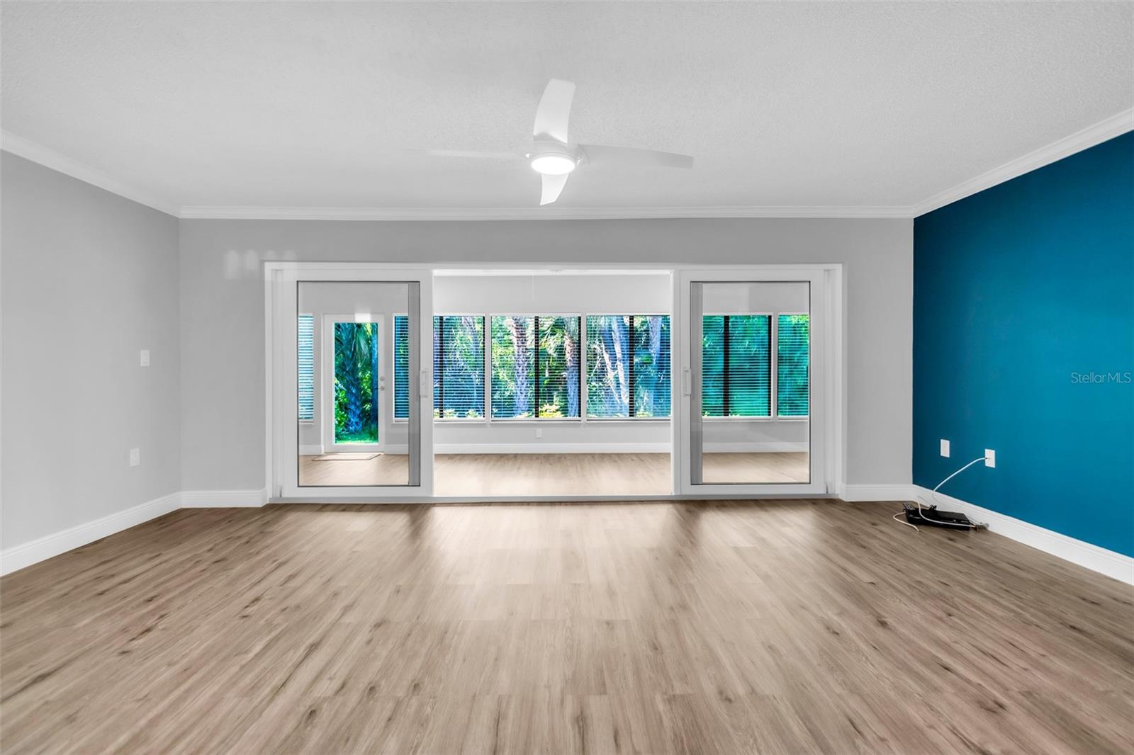 EAST LAKE WOODLANDS CLUSTER HOMES - Residential