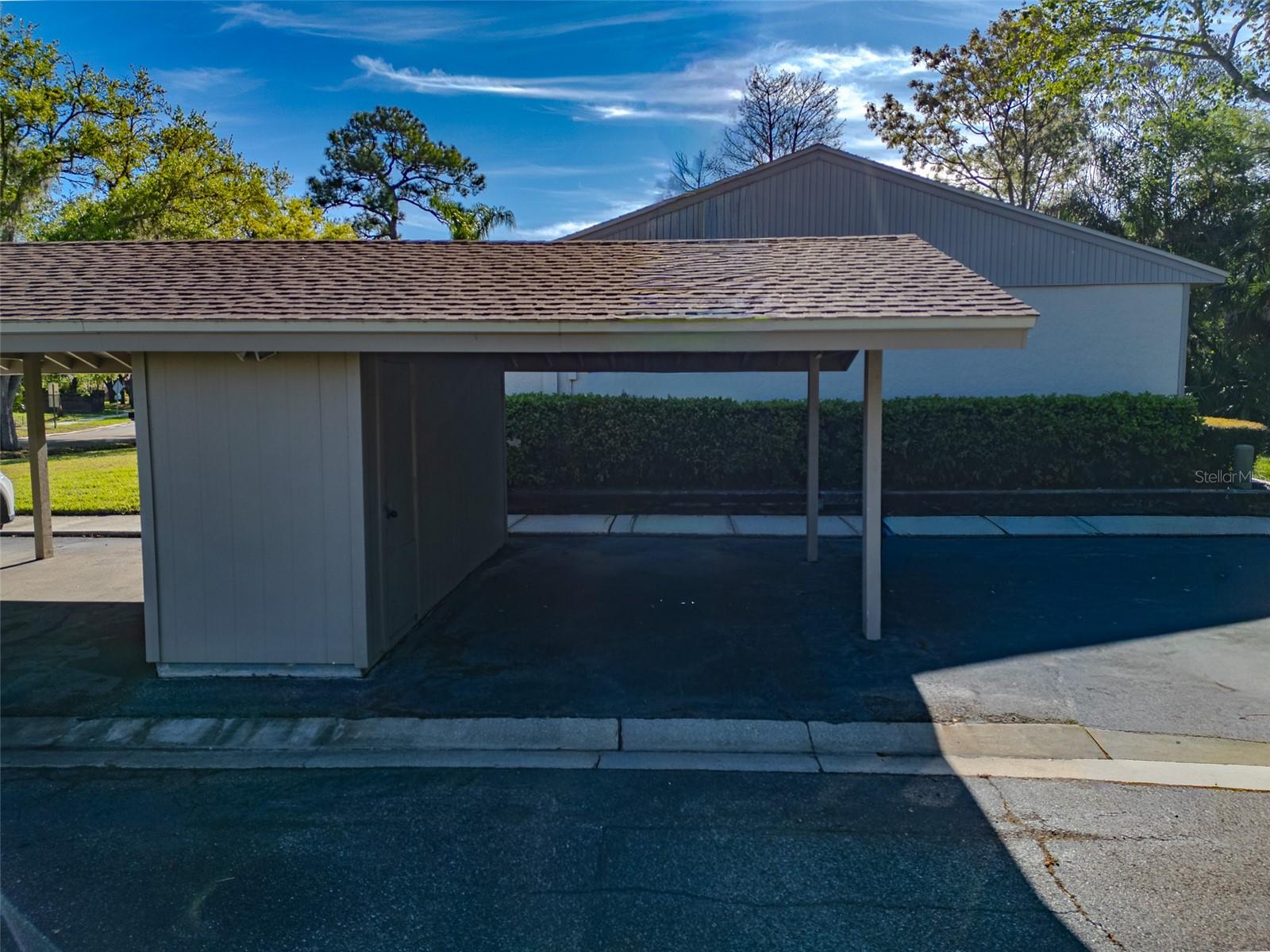 EAST LAKE WOODLANDS CLUSTER HOMES - Residential