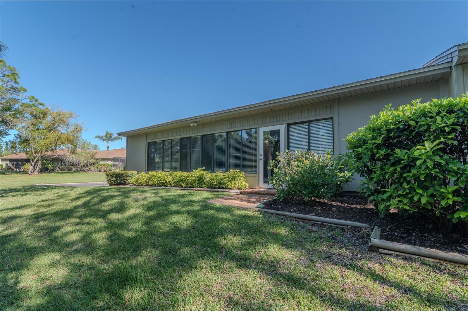 EAST LAKE WOODLANDS CLUSTER HOMES - Residential