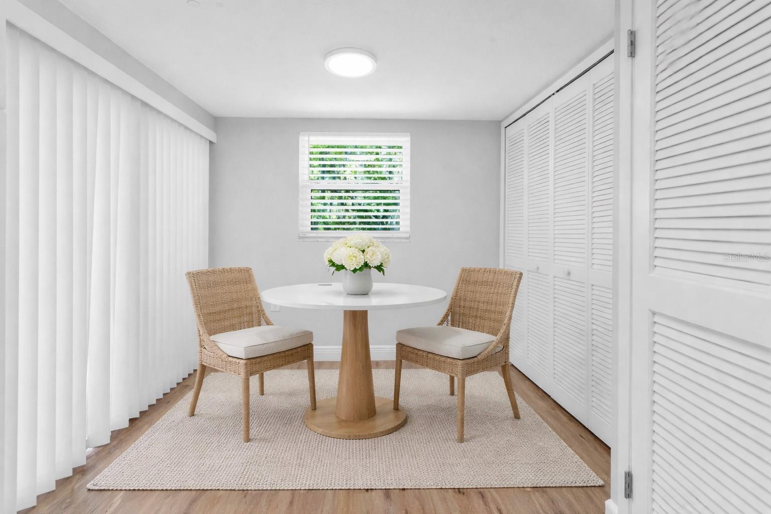 EAST LAKE WOODLANDS CLUSTER HOMES - Residential