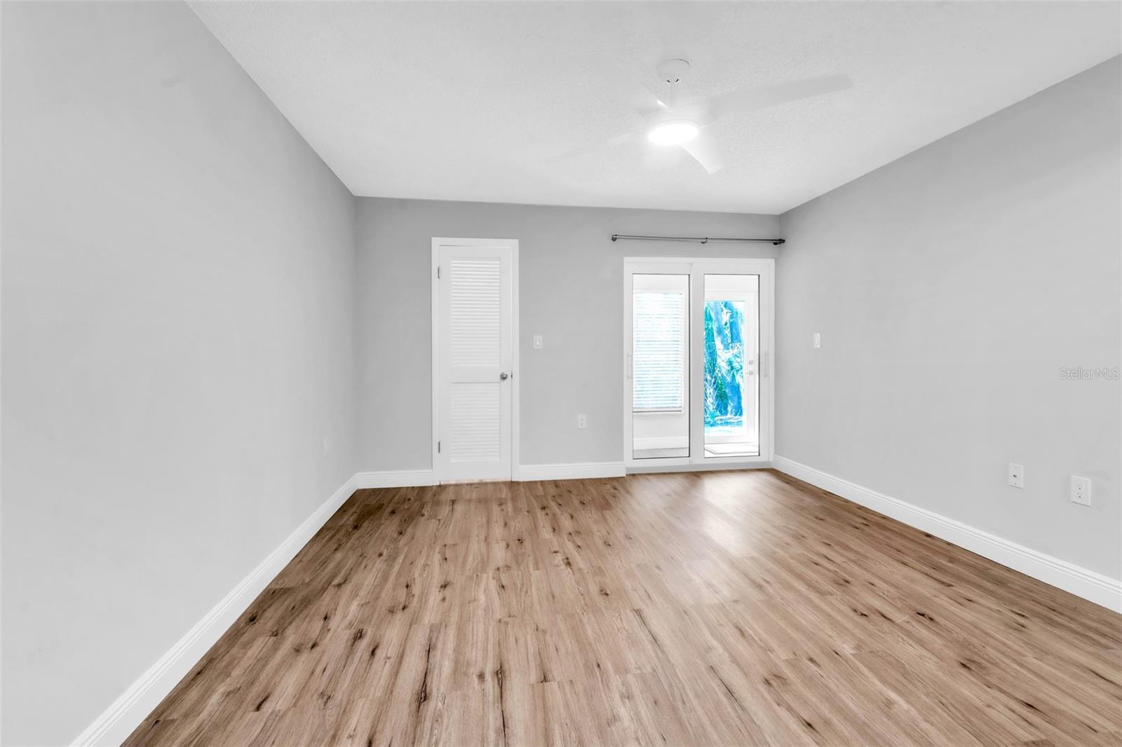 EAST LAKE WOODLANDS CLUSTER HOMES - Residential