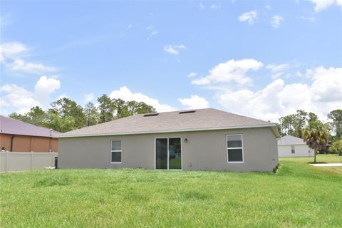 A home in NORTH PORT