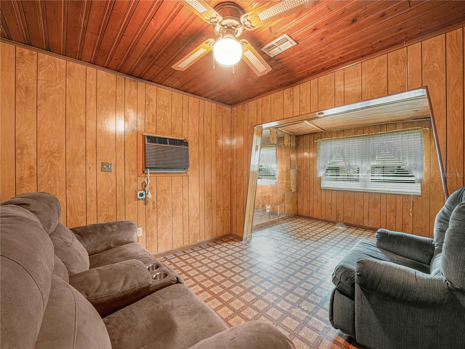 MOUNTAIN SUB - Residential