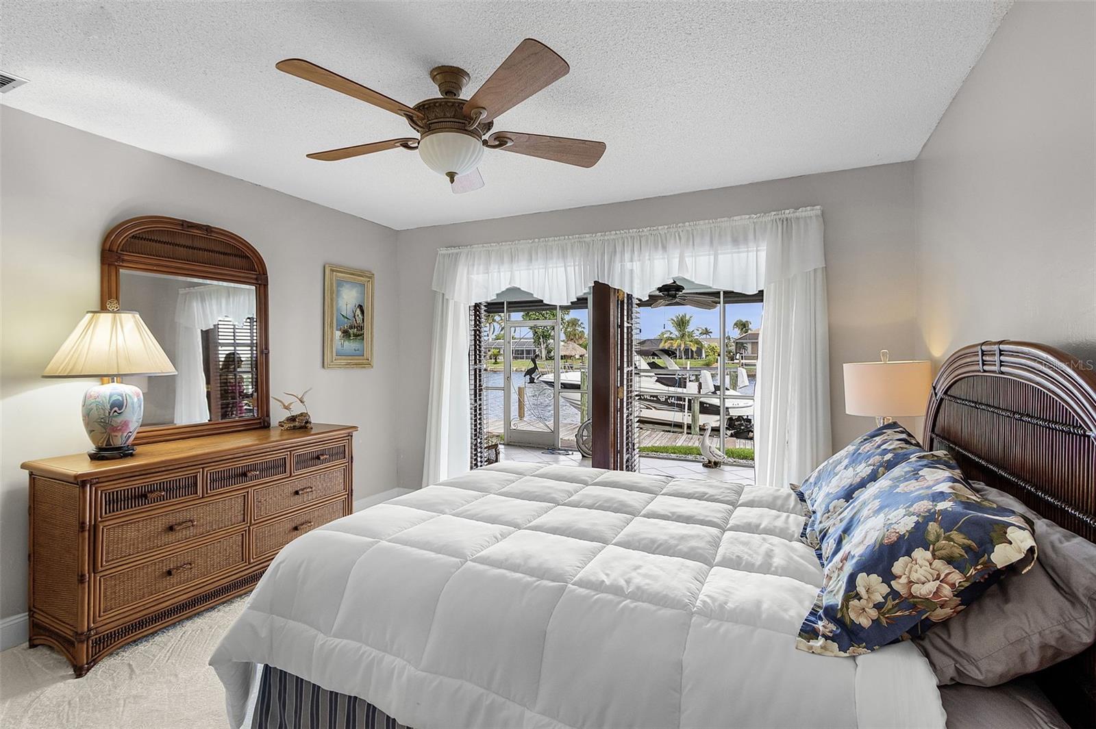 CALOOSAHATCHEE - Residential