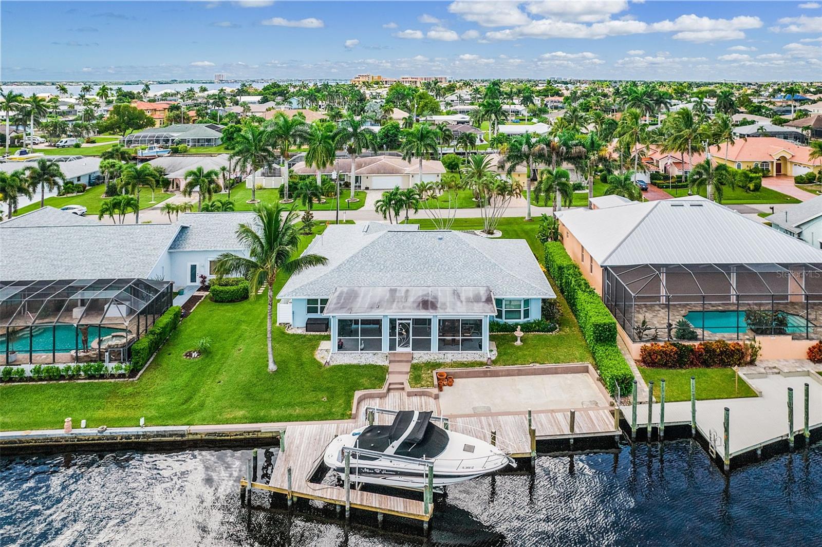 CALOOSAHATCHEE - Residential
