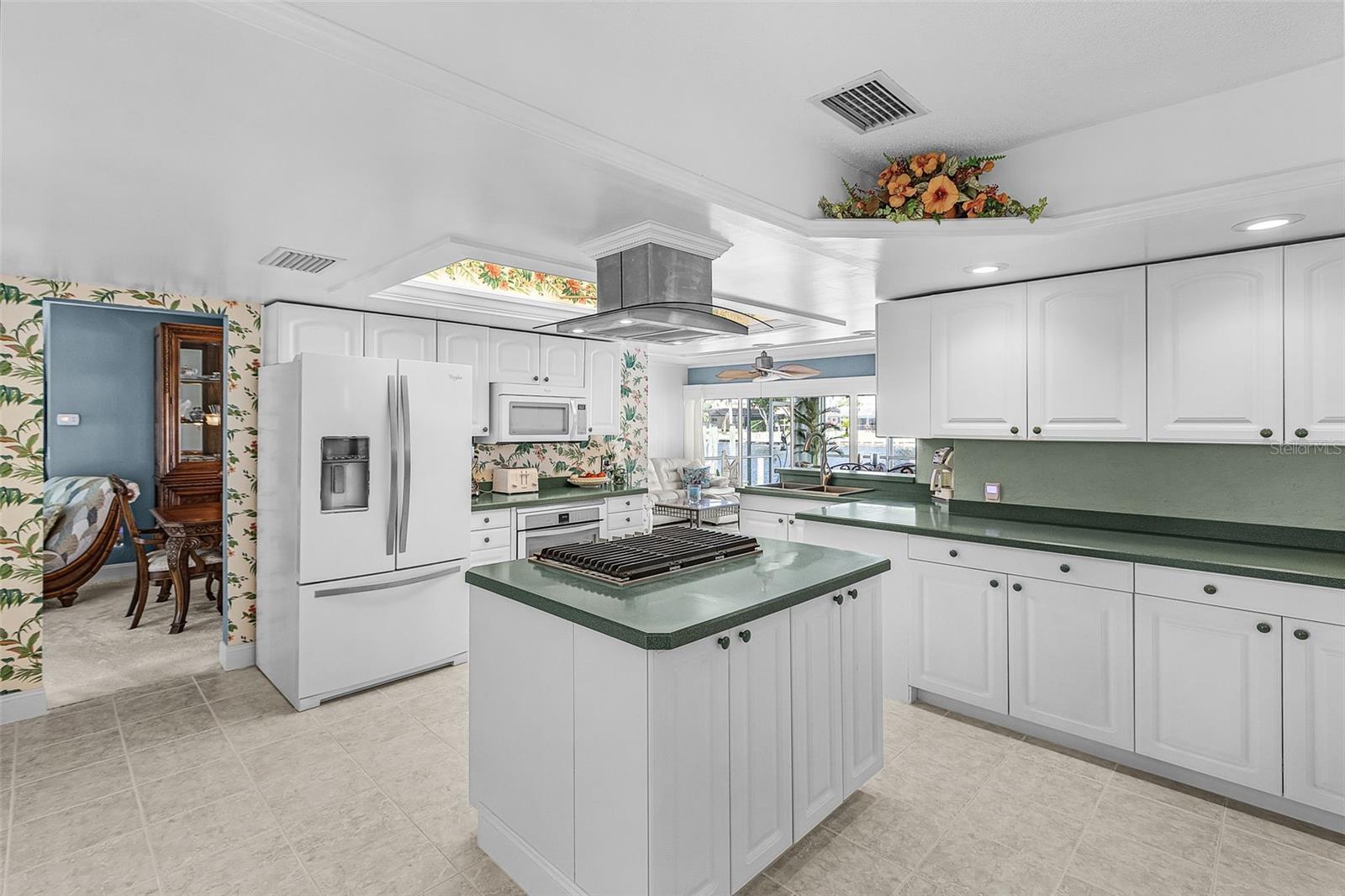 CALOOSAHATCHEE - Residential