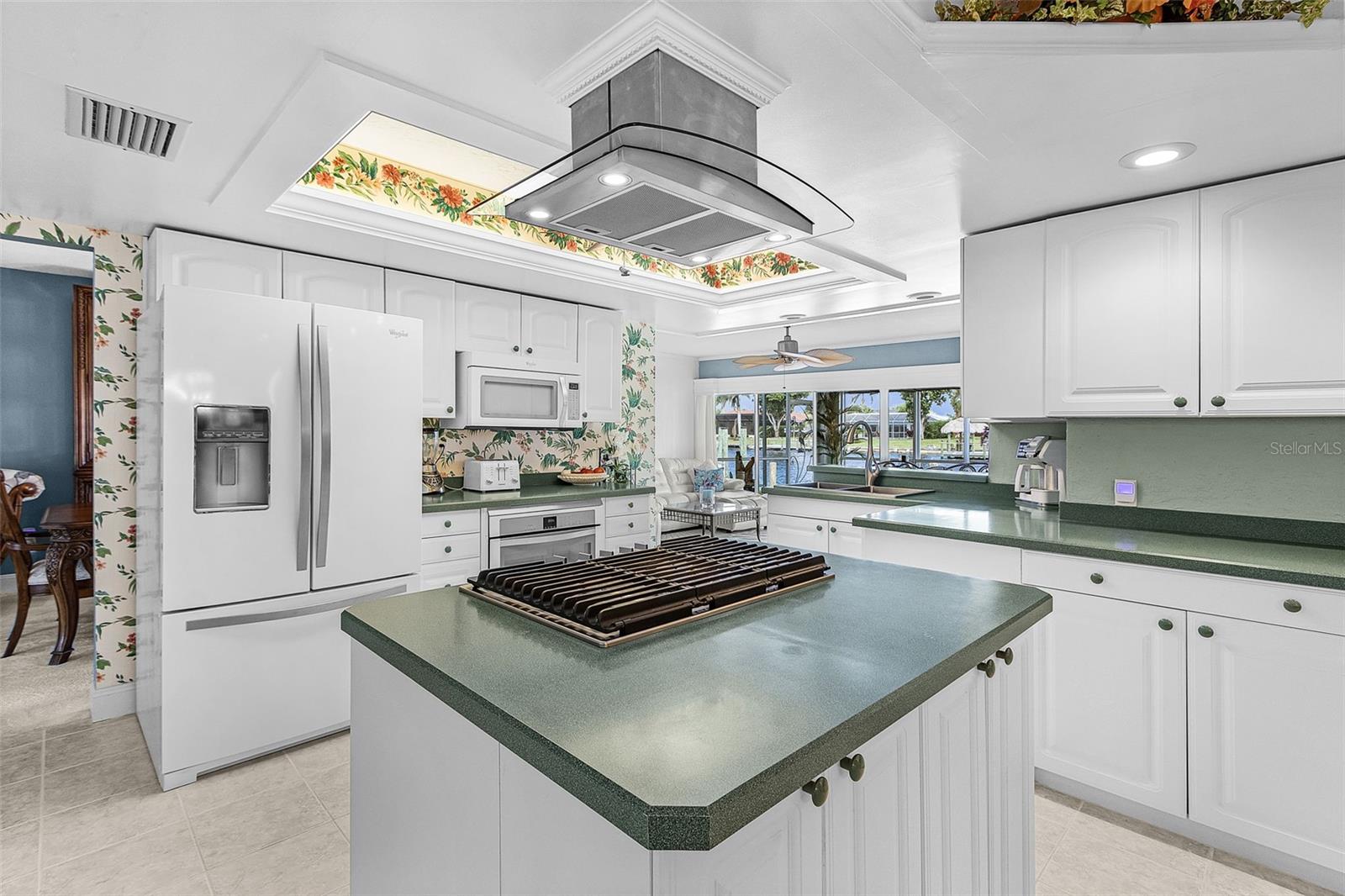 CALOOSAHATCHEE - Residential