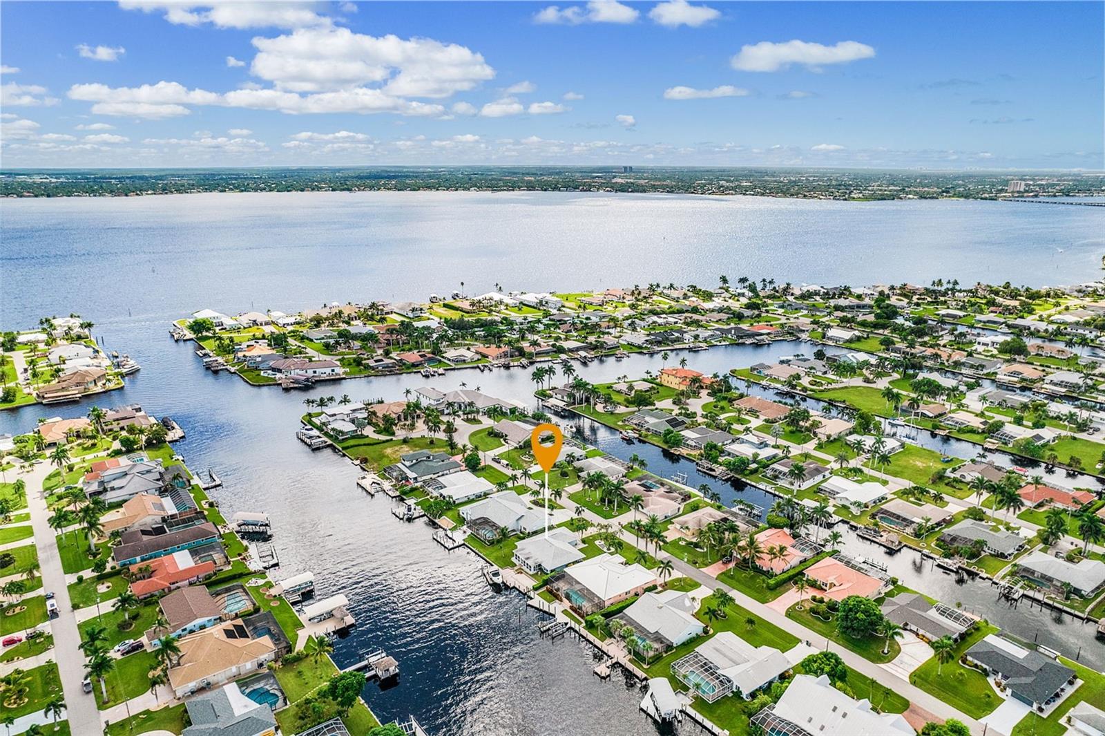 CALOOSAHATCHEE - Residential