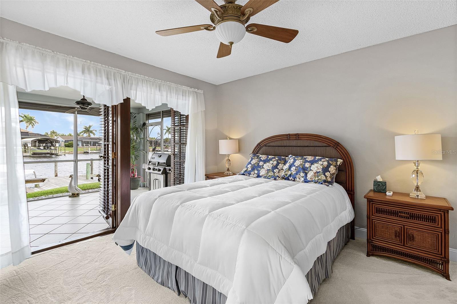 CALOOSAHATCHEE - Residential