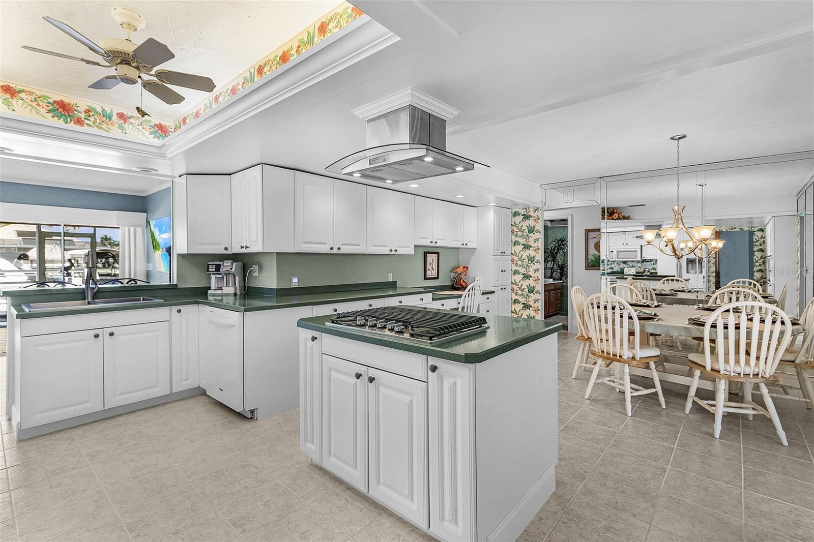 CALOOSAHATCHEE - Residential